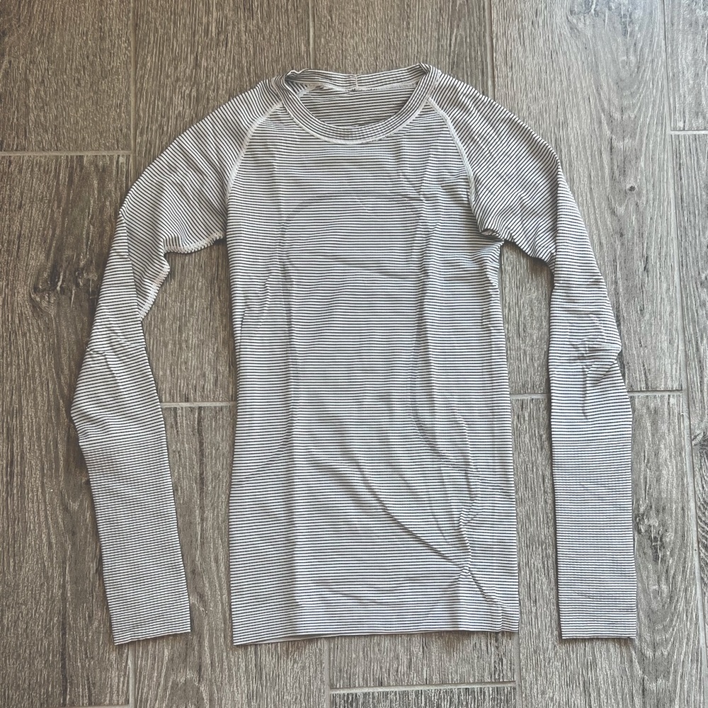 Lululemon Swiftly Tech Long Sleeve Shirt